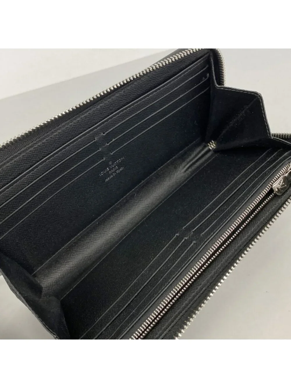 Louis Vuitton Wallet Damier Graphite Zippy Dragonne Black Gray